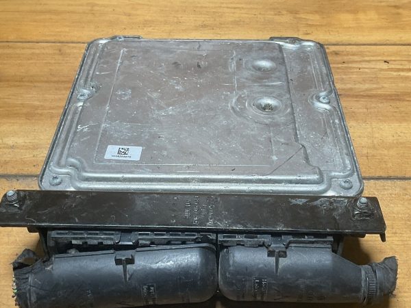 2013-2014 Volkswagen Passat Engine Computer Module ECM ECU 03L 906 012 BN - Image 3