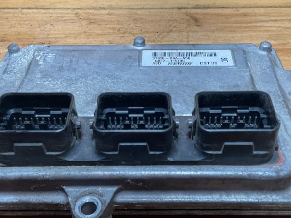 2013-2015 Acura RDX Engine Computer Module ECU ECM OEM 37820-R8A-A56 - Image 4
