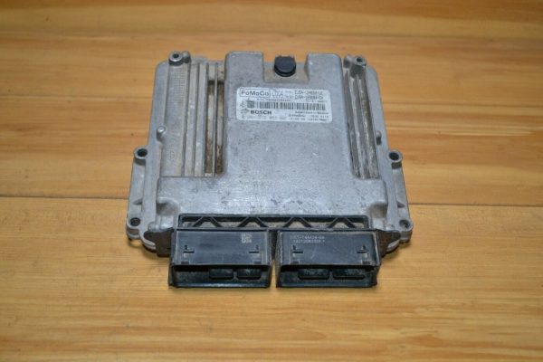 2013 2015 Ford Escape 1.6L Engine Control Module Unit ECM P/N: EJ5A-12A650-UE