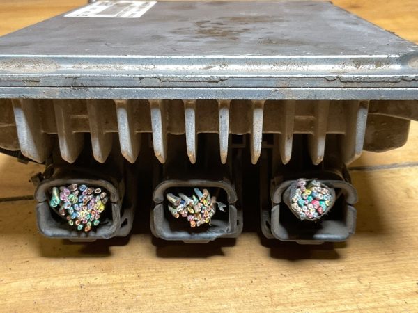 2013-2016 Chevrolet Malibu Engine Computer Module ECU ECM 12654752 - Image 4