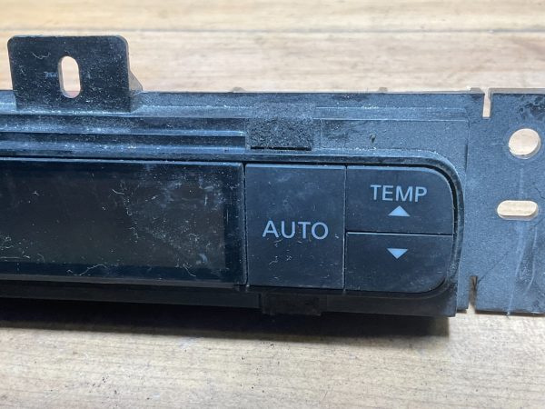 2013-2020 Nissan Pathfinder Climate Control Module OEM  275113ka0a - Image 3