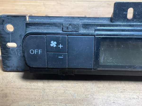 2013-2020 Nissan Pathfinder Climate Control Module OEM  275113ka0a - Image 5