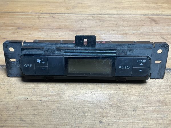 2013-2020 Nissan Pathfinder Climate Control Module OEM  275113ka0a