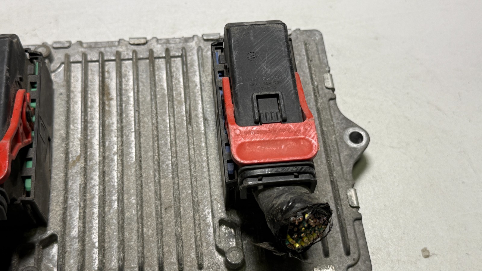 2013 Dodge Caravan Engine Computer 68161510AD 3.6L PCM ECM - Image 4