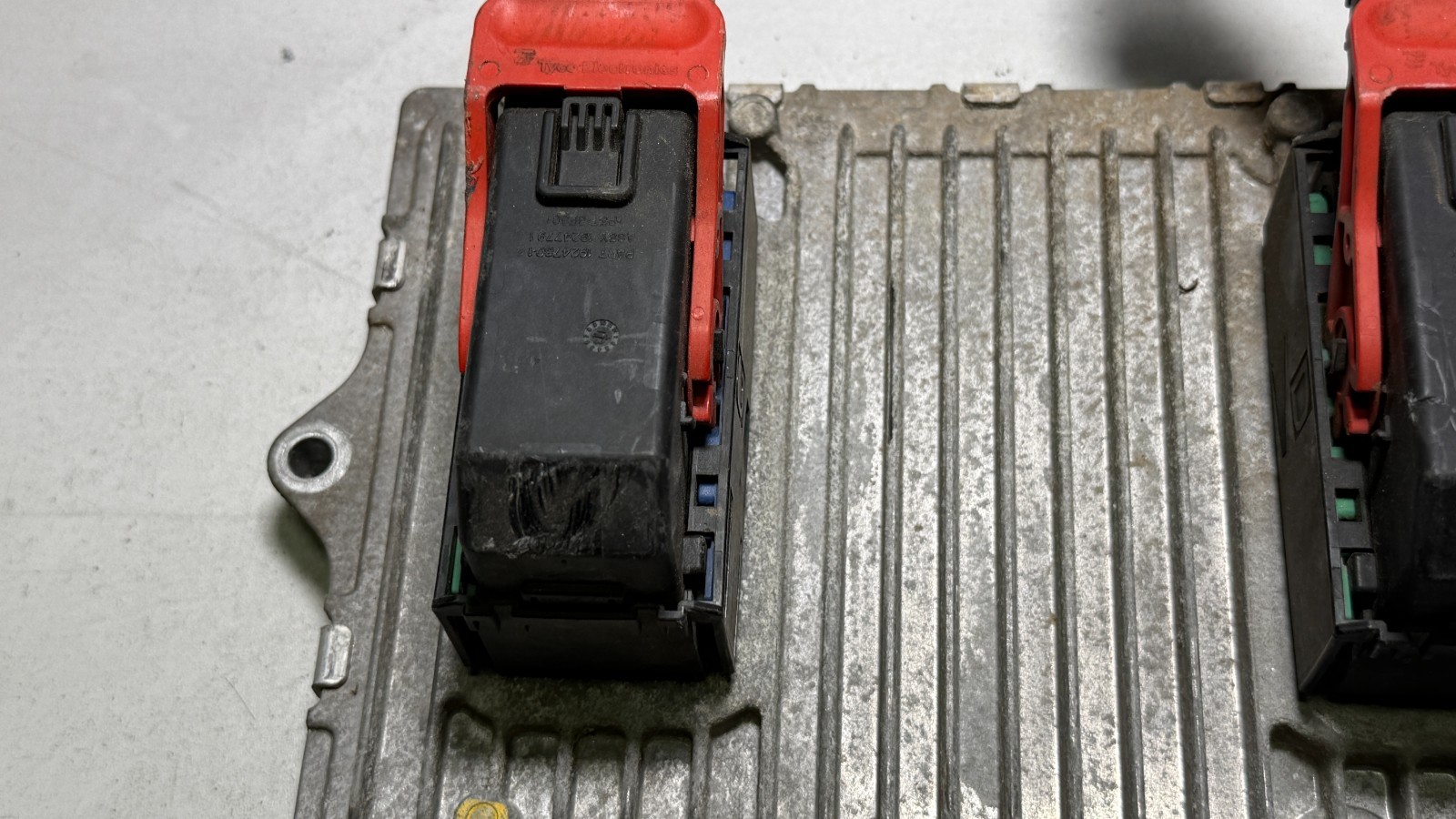 2013 Dodge Caravan Engine Computer 68161510AD 3.6L PCM ECM - Image 3