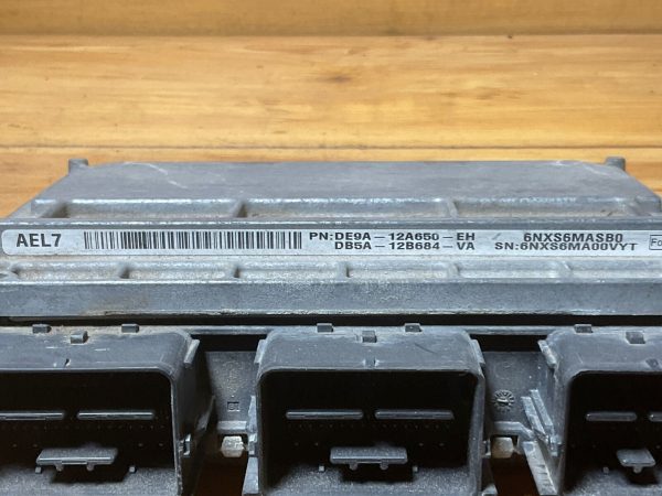 2013 Lincoln MKT 3.7L Engine Computer Module ECM ECU PCM DE9A-12A650-EH - Image 3