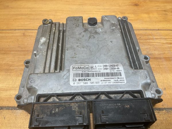 2013 Lincoln MKT Engine Computer Module ECU ECM PCM DA8A-12A650-KF - Image 3
