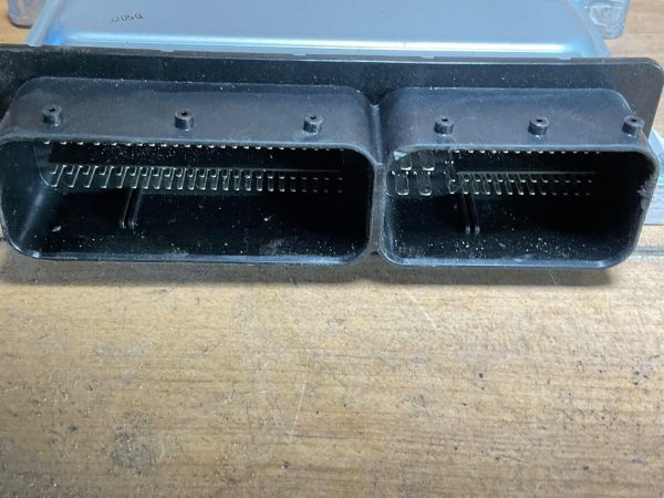 2014-16 VOLVO S60 Engine Computer  Module ECU ECM 31312651 - Image 4
