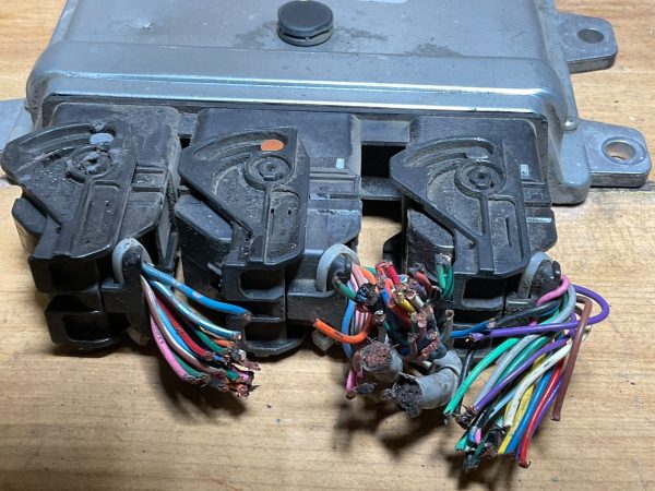 2014-17 Nissan Versa Engine Computer Module ECM ECU NEC980-086 - Image 3