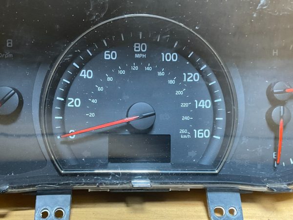 2014-2015 Kia Sorrento Instrument Speedometer Cluster 105k Miles 94004-1U610 - Image 3