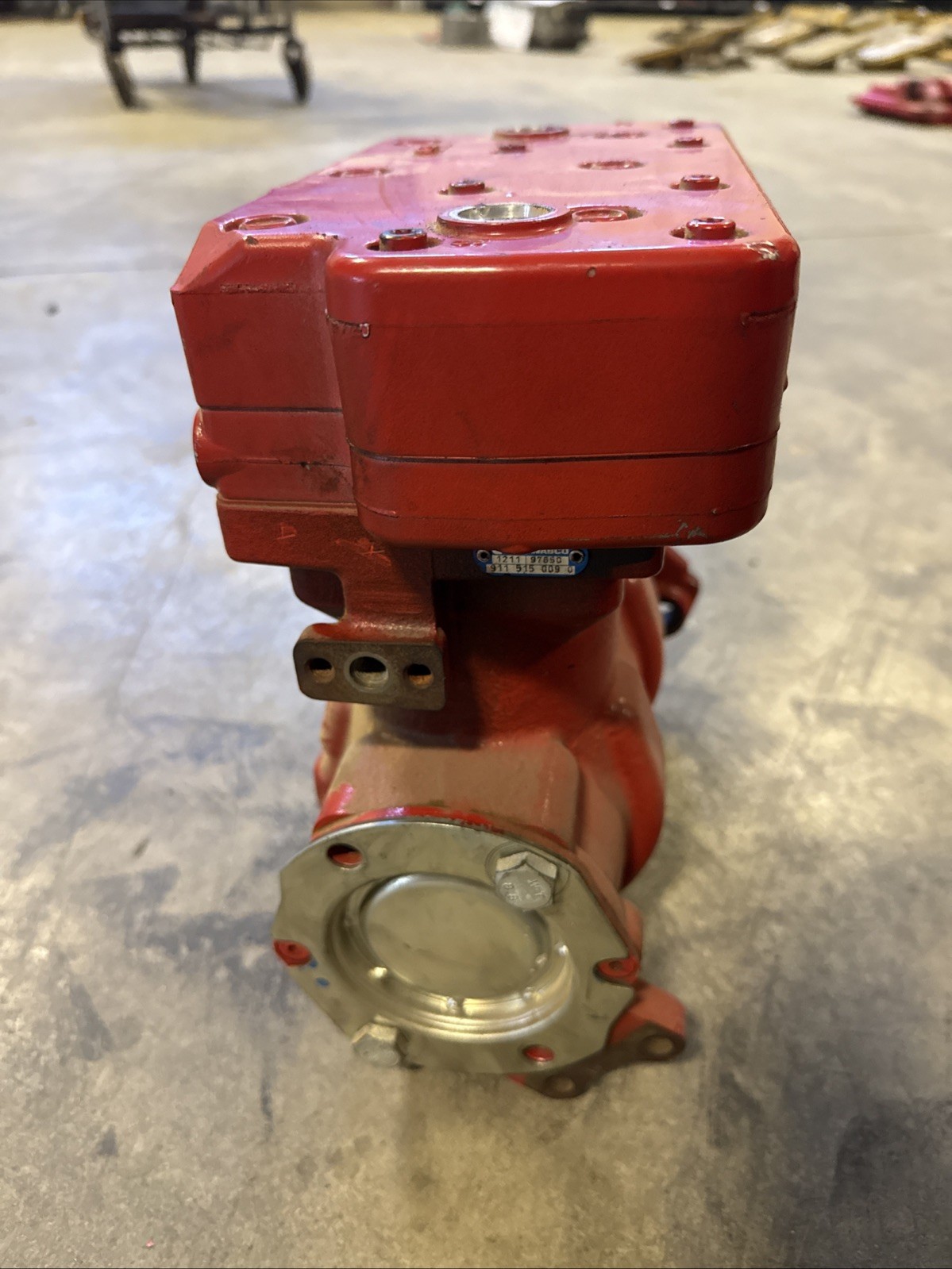 2014 - 2016 Cummins ISB QSB Wabco Air Brake Compressor 911 515 808 6 OEM 5286962 - Image 8