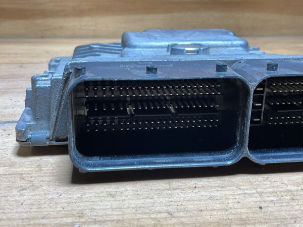 2014-2017 Volkswagen Jetta  Engine Computer Module ECU ECM 06K 907 425 - Image 3