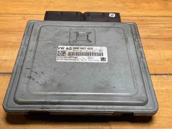 2014-2017 Volkswagen Jetta  Engine Computer Module ECU ECM 06K 907 425 - Image 6