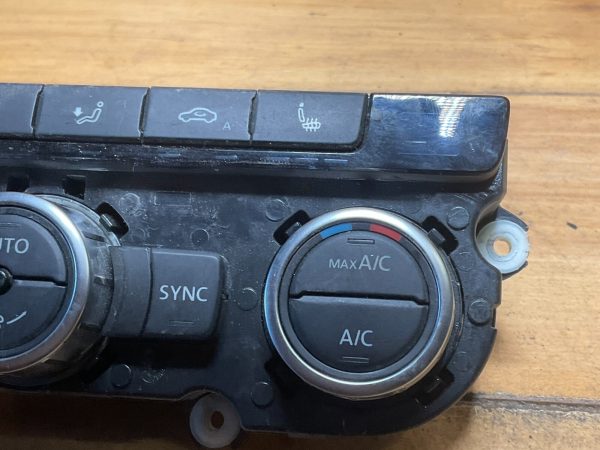 2014-2017 Volkswagen Tiguan Climate Control Temperature Unti  3aa907044cc - Image 5