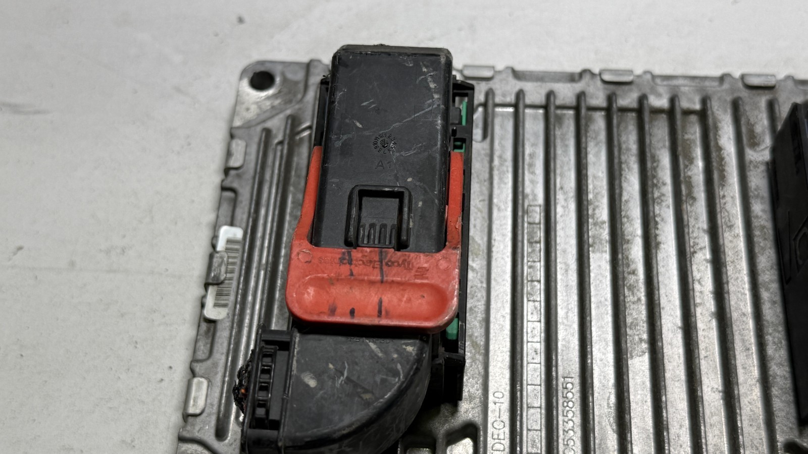 2014 Avenger 2.4L Engine computer 68205110AE ECM PCM ECU OEM - Image 3