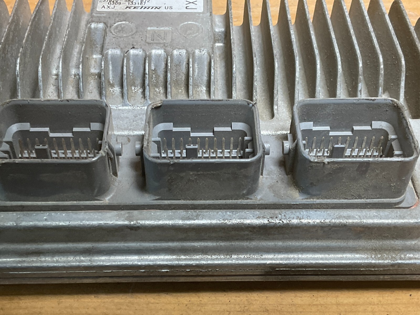 2014 Honda Accord Engine Computer Module ECU ECM OEM 37820-5A2-B72 - Image 4