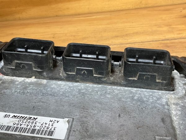2014 Honda CRV Engine Computer Module  ECU ECM 37820-R5A-A66 - Image 4