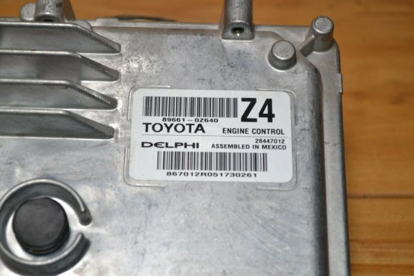 2015 15 TOYOTA COROLLA ENGINE COMPUTER MODULE ECU ECM P/N: 89661-0Z640 OEM - Image 3