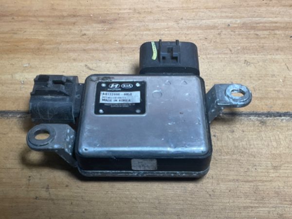 2015-2017 Hyundai  Sonata  Cooling Fan Control Module  AA122990-0050