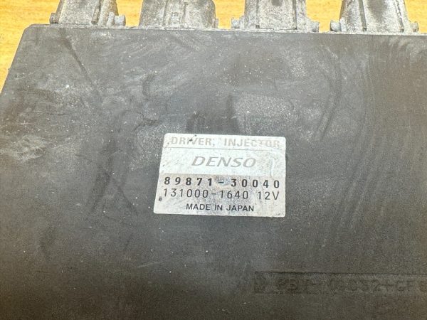 2015-2019 LEXUS RC F Air and Fuel Control Module 89871-30040 OEM - Image 3
