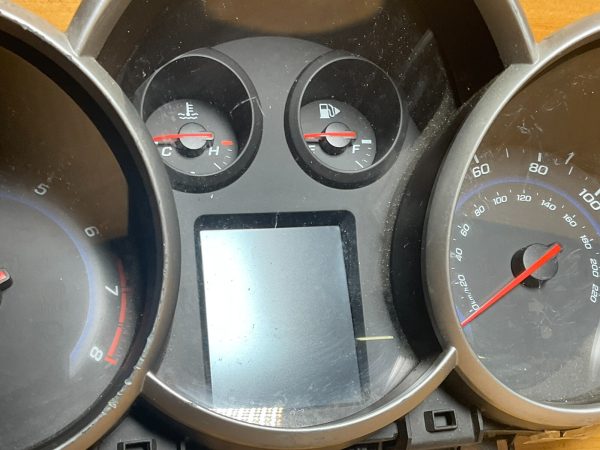 2015 Chevrolet Cruze Speedometer Instrument Cluster  OEM 105k Miles 769317-430a - Image 4