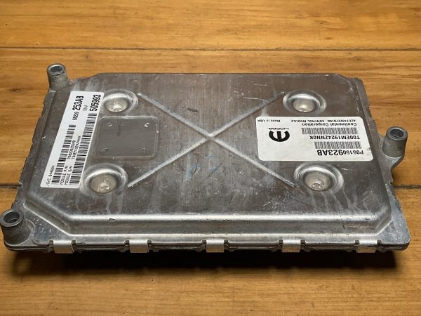 2015 Dodge Journey 3.6L Engine Computer Module ECU ECM 68239253AB - Image 3