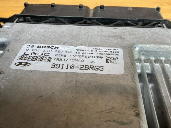 2015 Hyundai Accent  Engine Computer Module ECM ECU 39110-2BRG5 - Image 5