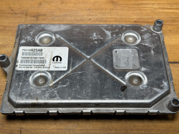 2015 Jeep Cherokee 3.2L ECM Engine Control Module Computer PCM ECU P05150925AB - Image 5