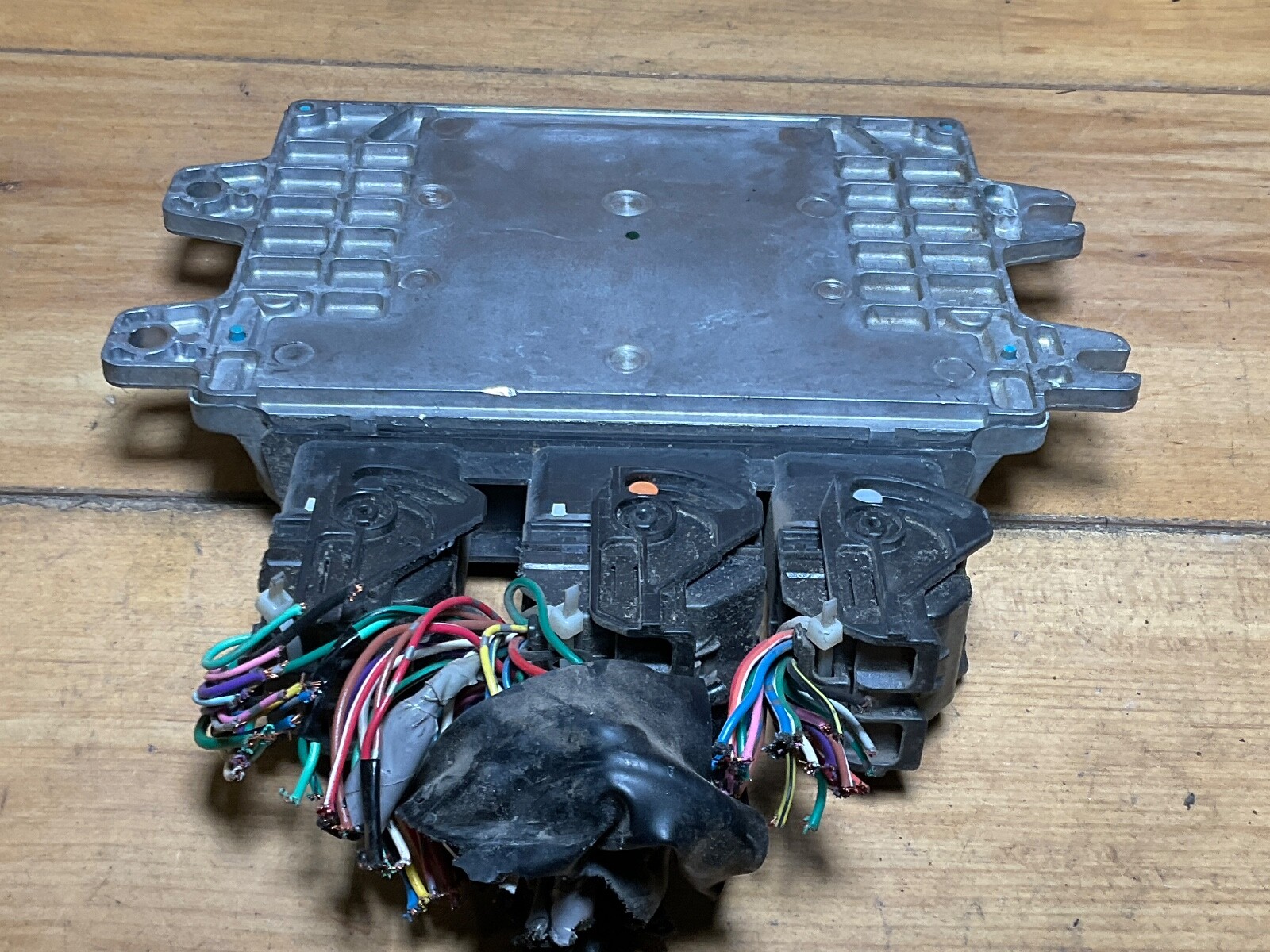 2015 Nissan Versa 1.6 Engine Computer Module ECM ECU NEC002-820 - Image 5