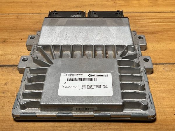 2016-17 Ford Explorer Engine Computer Module ECU ECM GB5A-12A650-AGA