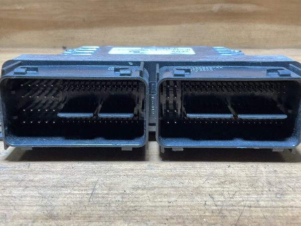 2016-17 Ford Explorer  Engine Computer  Module  ECU ECM RMFL3A-12B684-BEB - Image 4