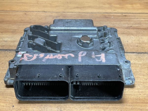 2016-2017 Audi A3 Engine Computer Module  ECU ECM 06k 907 425 B