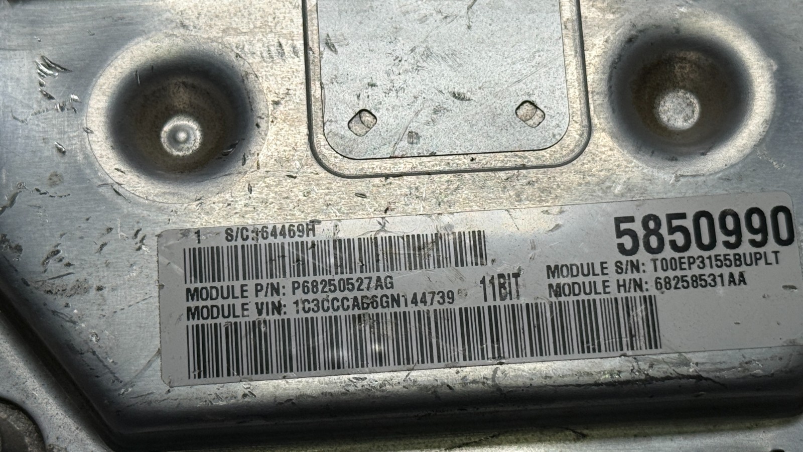 2016-2017 Chrysler 200 Engine Control Module ECM 68250527AG OEM - Image 6