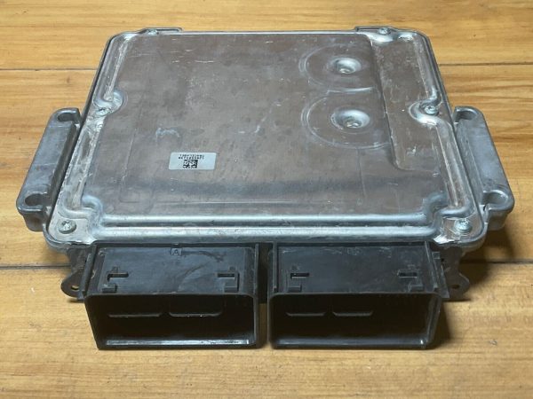 2016-2018 Ford Focus ECM ECU Engine Computer H1FA-12A650-ZA - Image 5