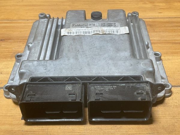 2016-2018 Ford Focus ECM ECU Engine Computer H1FA-12A650-ZA