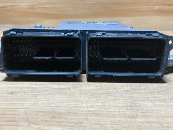 2016-2018 Ford Focus ecm ecu computer RMFV6A-12A650-CA - Image 4