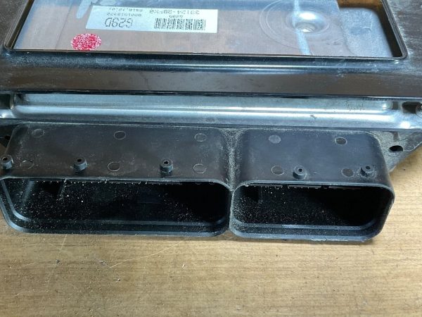 2016 Hyundai Veloster Engine Computer Module ECM ECU 39125-2BFK0 - Image 5