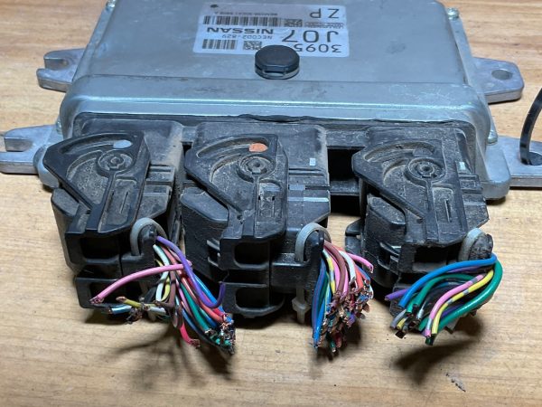 2016 Nissan Versa 1.6L Engine Computer Module ECM ECU NEC002-829 - Image 5