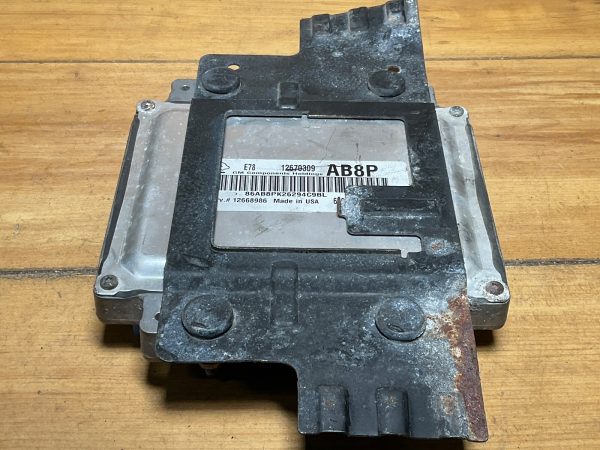 2017 Chevrolet Sonic 1.8 Engine Computer Module ECM ECU OEM 12670309 - Image 6