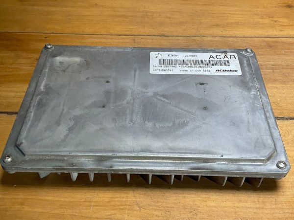 2017 Chevrolet Traverse Engine Computer Module ECM ECU 12670801 - Image 6