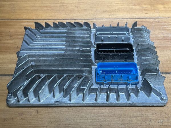 2017 Chevrolet Traverse Engine Computer Module ECM ECU 12670801