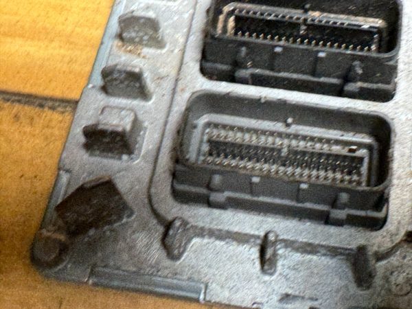 2017 Chevy Colorado 3.6L Engine Control Computer Module ECM ECU OEM 12683240 - Image 3