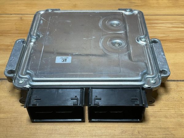2017 Ford Engine Computer Module ECU ECM P/N: G2GA-12A650-JE - Image 5