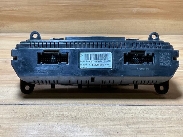 2017 Ford Escape Climate AC Heater Seat Temperature Control OEM GJ5T-18C612-CE - Image 5