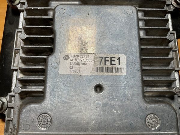 2017 Hyundai Elantra ECM ECU Engine Computer Module 39170-2EFE1 - Image 3