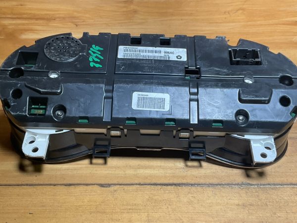 2017 Jeep Cherokee  Speedometer  105k miles OEM 68309006AC - Image 7