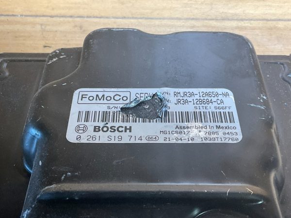 2018-2019 Ford Mustang Engine Computer  Module ECM ECM OEM JR3A-12A650-NA - Image 3
