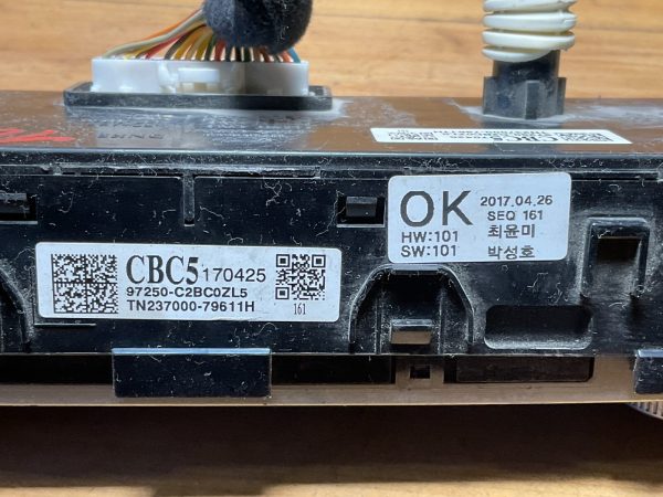 2018-2019 Hyundai Sonata Climate Control Unit 97250-c2bc0zl5 - Image 5