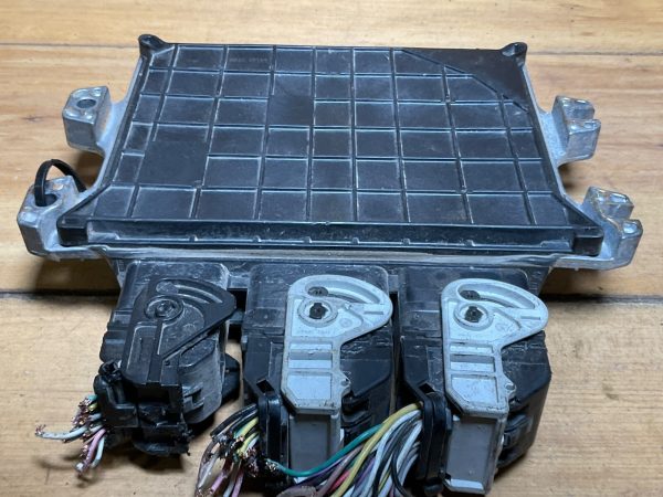 2018-2019 Nissan Rogue Engine Computer Module ECM ECU NEC044-667 - Image 3