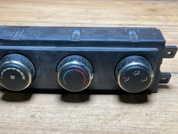 2018-2020 Dodge Caravan Rear Climate Control Module OEM 55111312AC